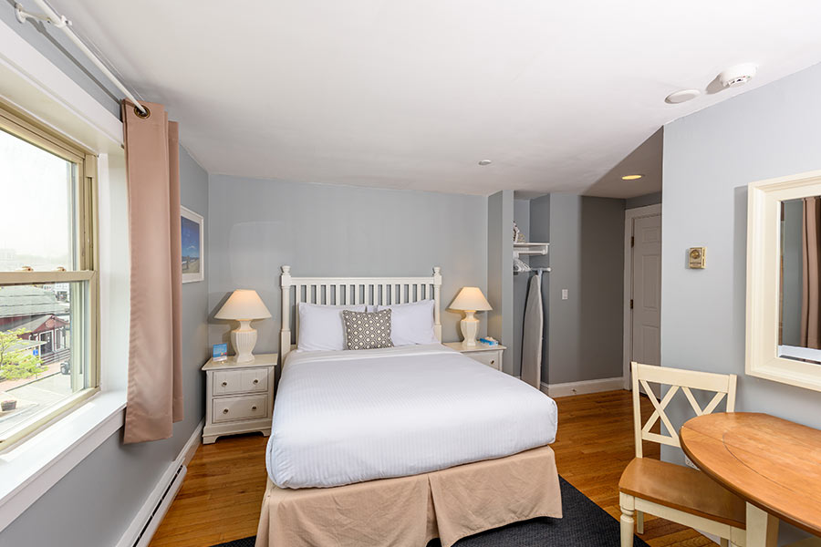 One Queen Ocean View Second Floor Check-in/Check-out Information