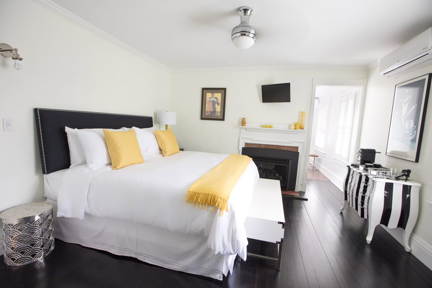 Luxury Grand Room at Nobnocket Boutique Inn